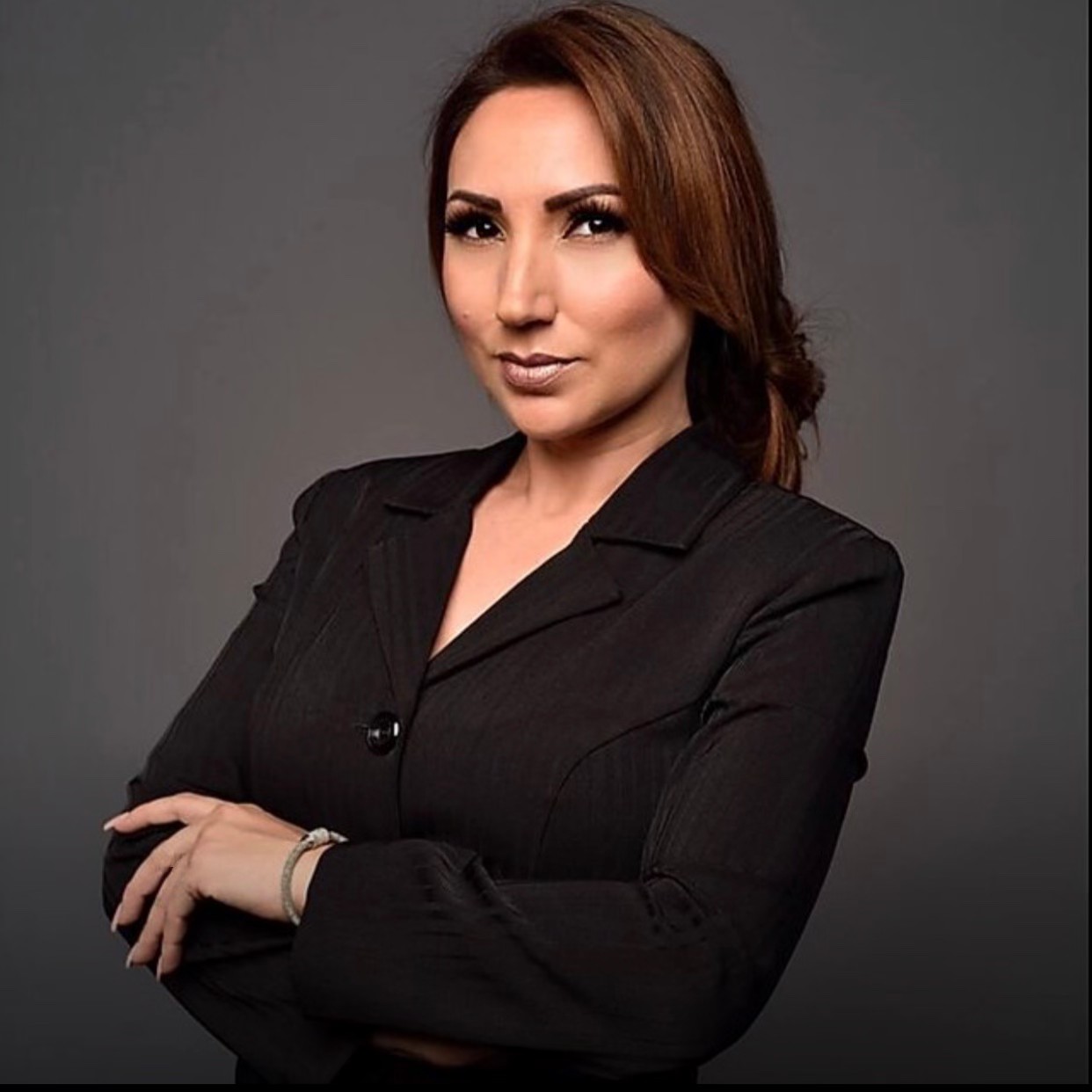 About 1 - Business Consulting & Immigration Services Angelica Rosenberg